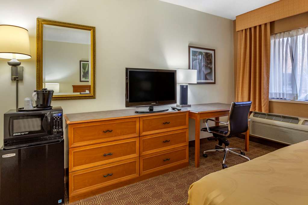 quality inn and suites raleigh durham airport