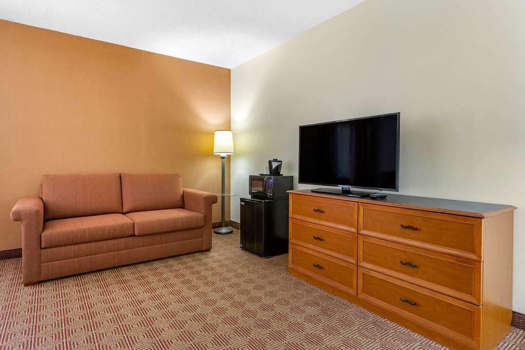 quality inn and suites raleigh durham airport
