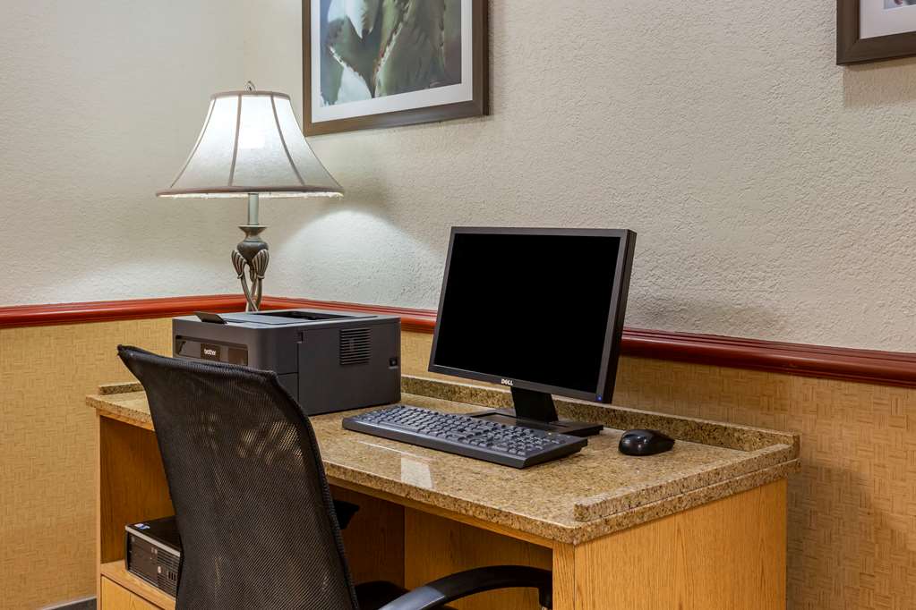 quality inn and suites raleigh durham airport