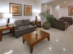 hotel biltmore guatemala