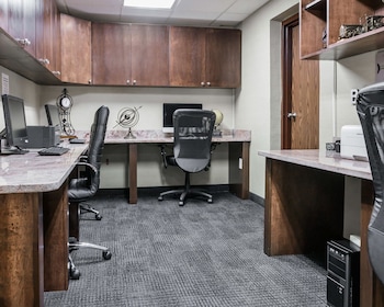comfort inn metro airport