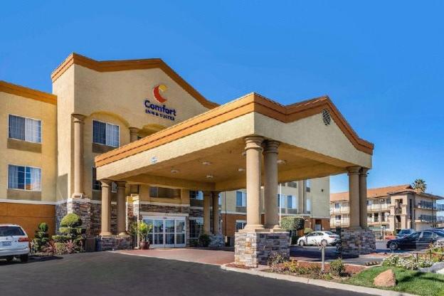 comfort inn and suites sacramento university area