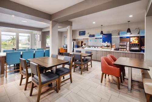 holiday inn express redding north by ihg