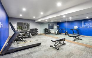 holiday inn express redding north by ihg