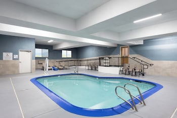 Holiday Inn Express Redding North By Ihg,Shasta>>Redding,3 star
