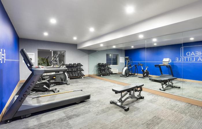 holiday inn express redding north by ihg