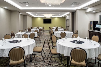 Hilton Garden Inn Halifax Airport,Enfield>>Dartmouth,3 star