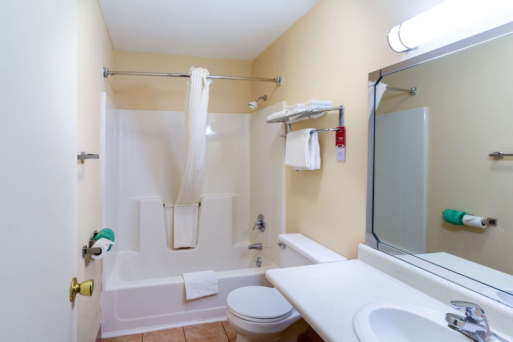 surestay by best western massena