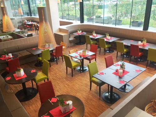 thermenhotel all in red