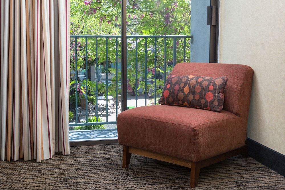 holiday inn dublin pleasanton by ihg