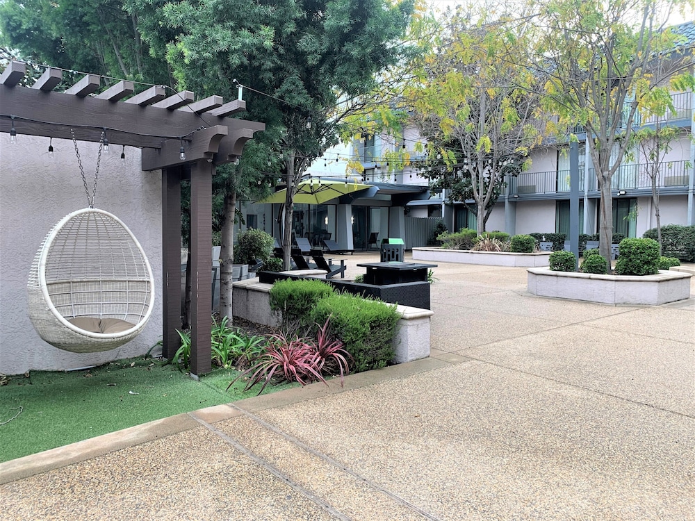 holiday inn dublin pleasanton by ihg
