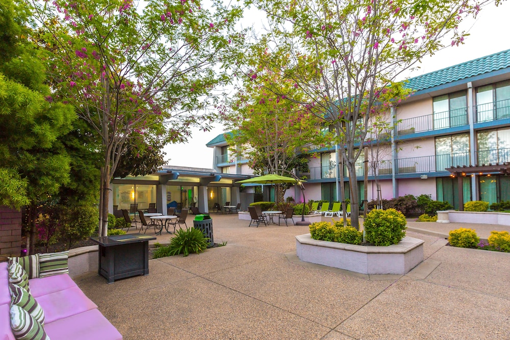 holiday inn dublin pleasanton by ihg