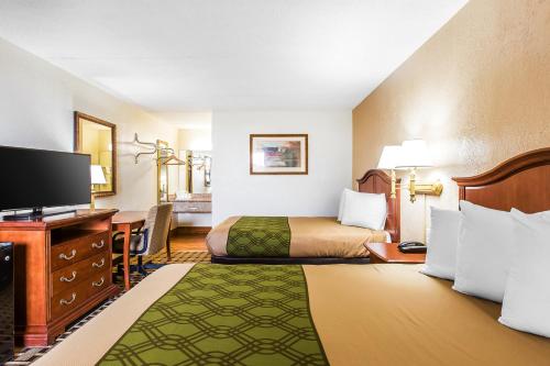 econo lodge midtown