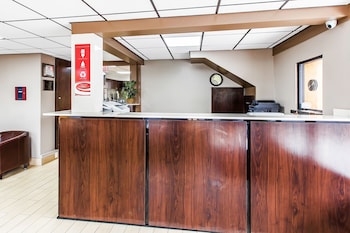 econo lodge midtown