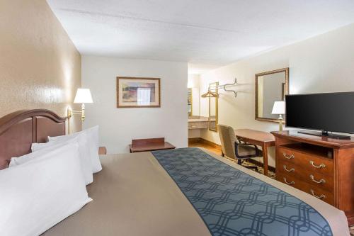 econo lodge midtown
