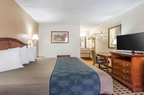 econo lodge midtown