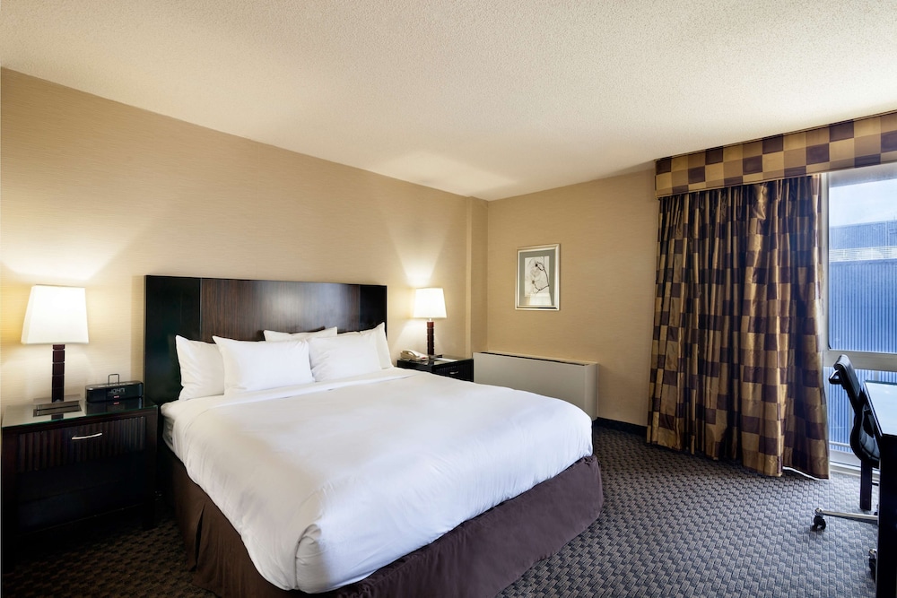 doubletree by hilton new york jfk airport