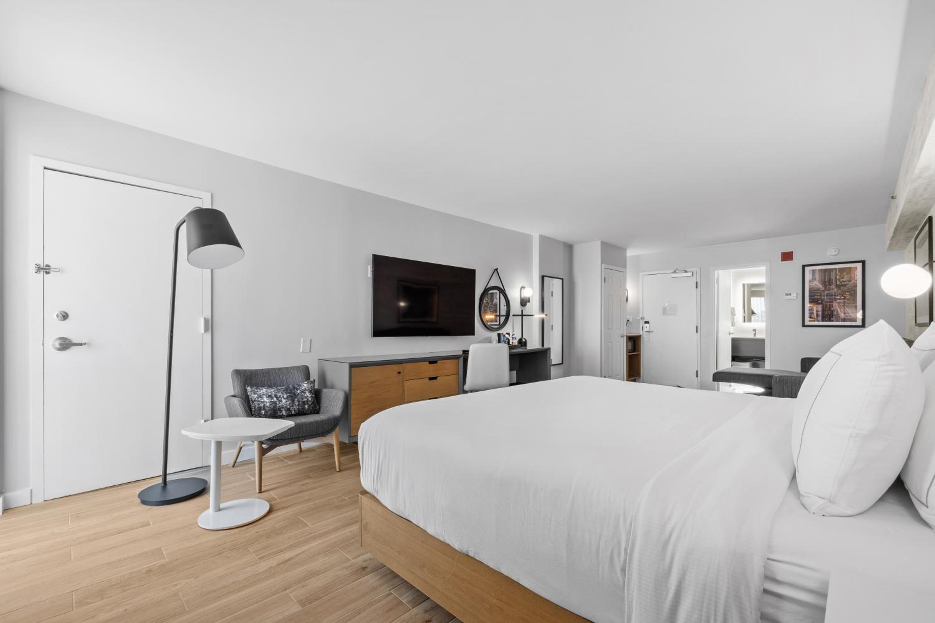 doubletree by hilton new york jfk airport