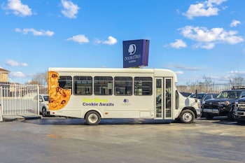 doubletree by hilton new york jfk airport