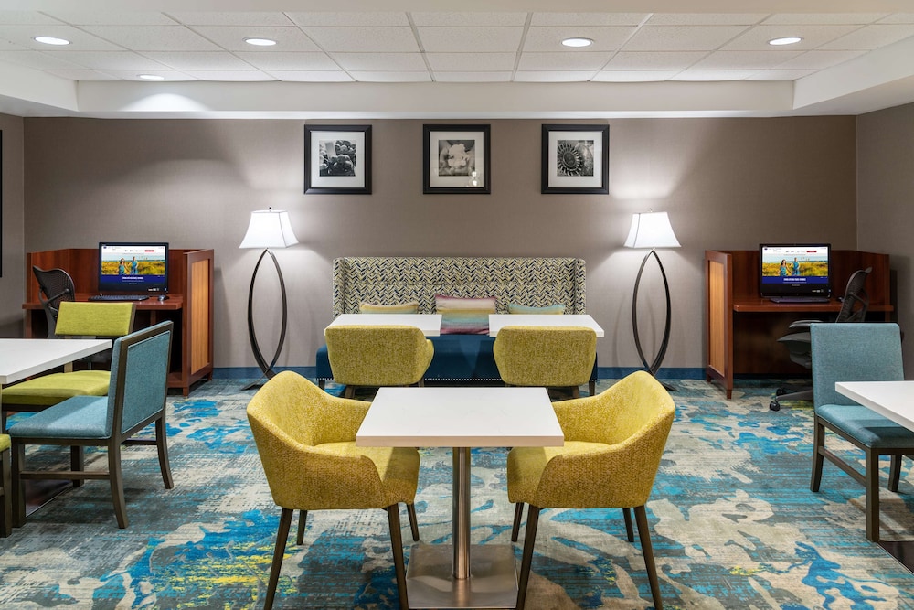 hampton inn kansas city lees summit
