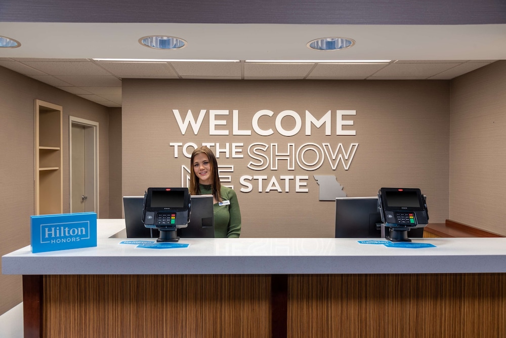 hampton inn kansas city lees summit