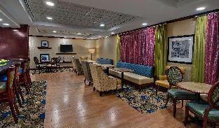 hampton inn newport news yorktown