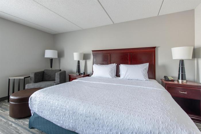 hampton inn newport news yorktown