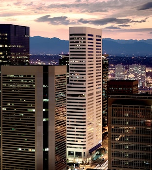 the ritz carlton denver
