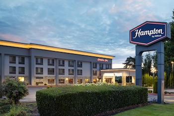 hampton inn portland east