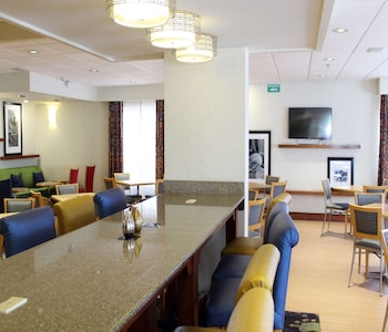 hampton by hilton saltillo