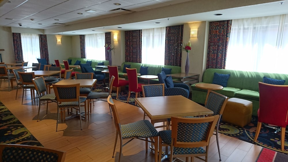 hampton by hilton saltillo