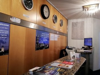 hotel konigshof the arthouse