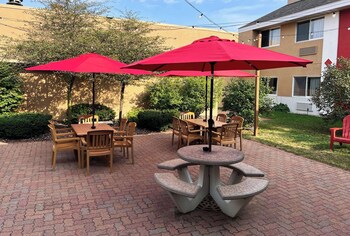 econo lodge wausau rothschild