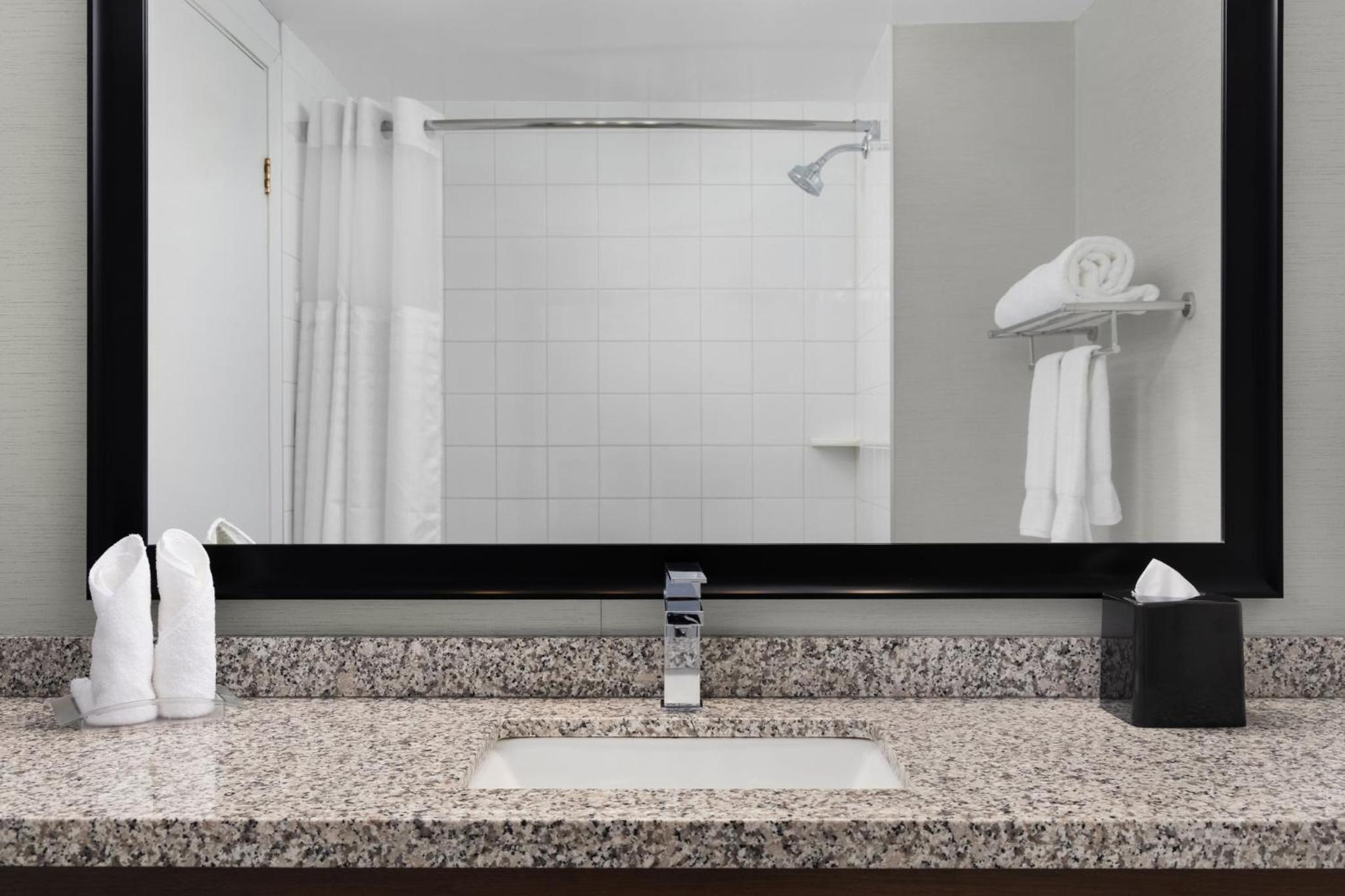 holiday inn ottawa east by ihg