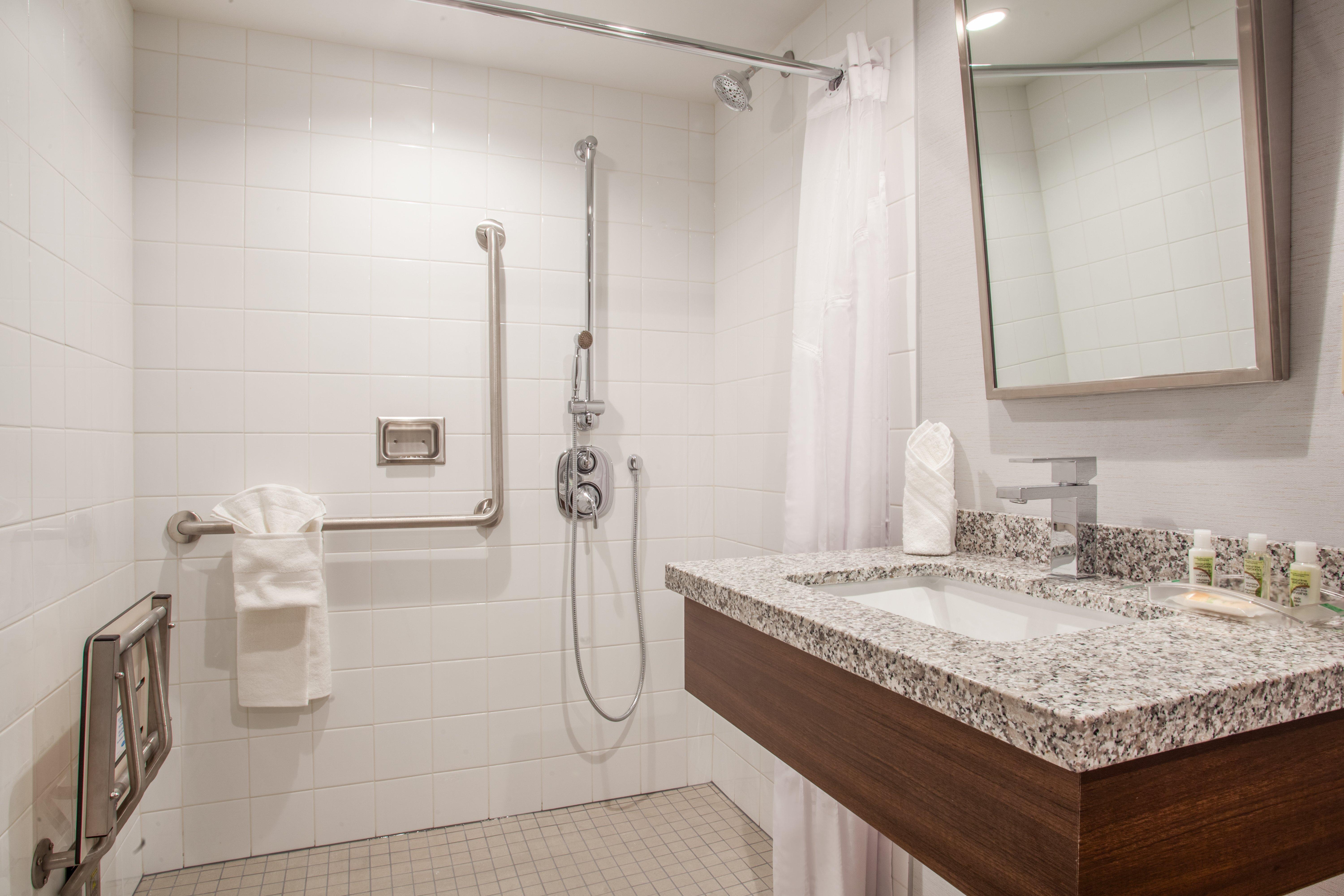 holiday inn ottawa east by ihg