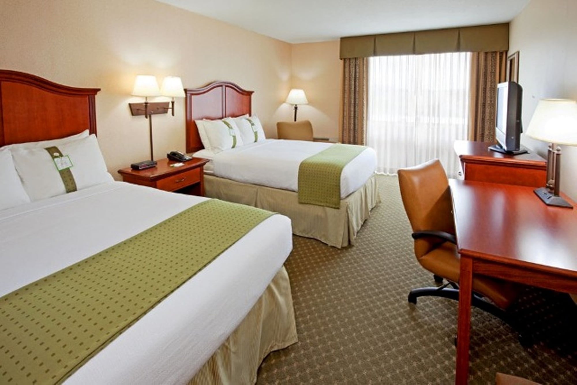 holiday inn ottawa east by ihg