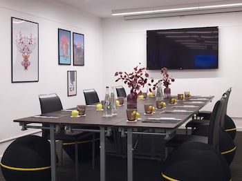 hotel paris opera affiliated by melia