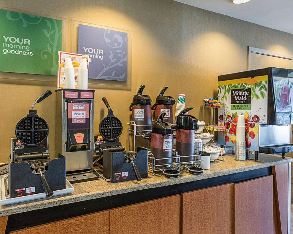 comfort inn and suites southwest fwy at westpark