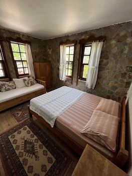 koyevi olympos countryhouse