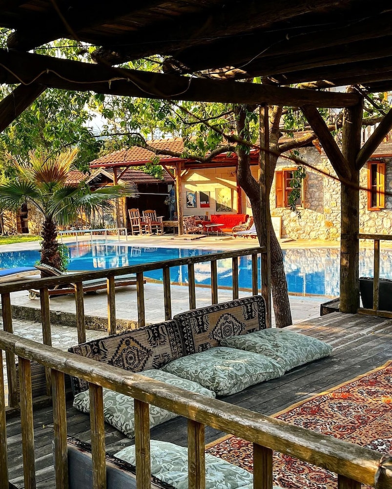 koyevi olympos countryhouse