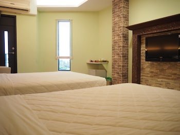 kenting sea cloudless day home