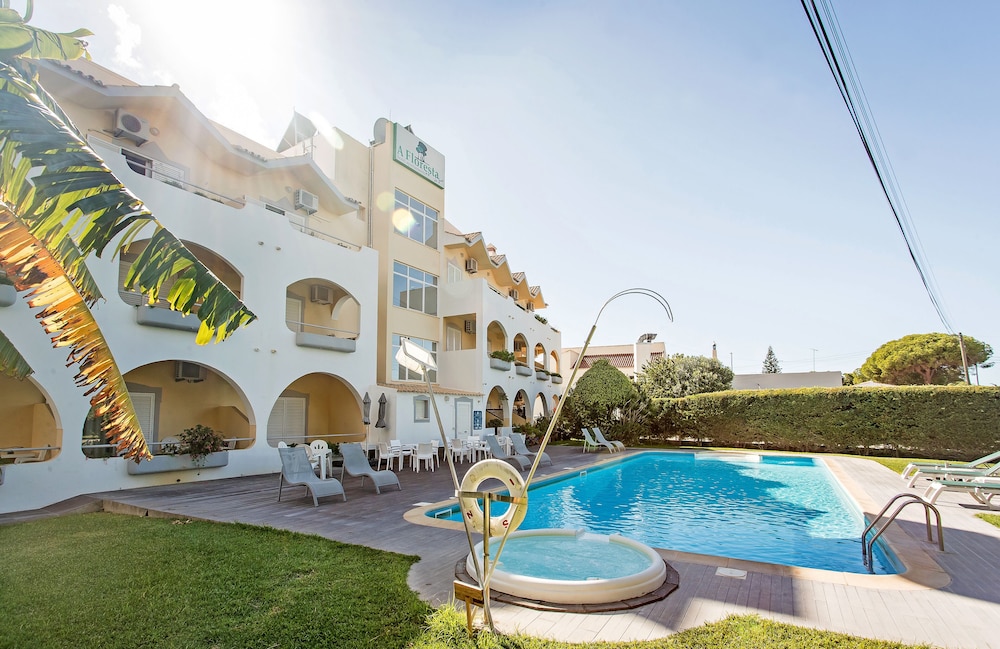 Wot Algarve,Algarve>>Albufeira,2 star