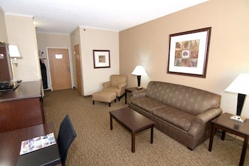 rock island inn and suites