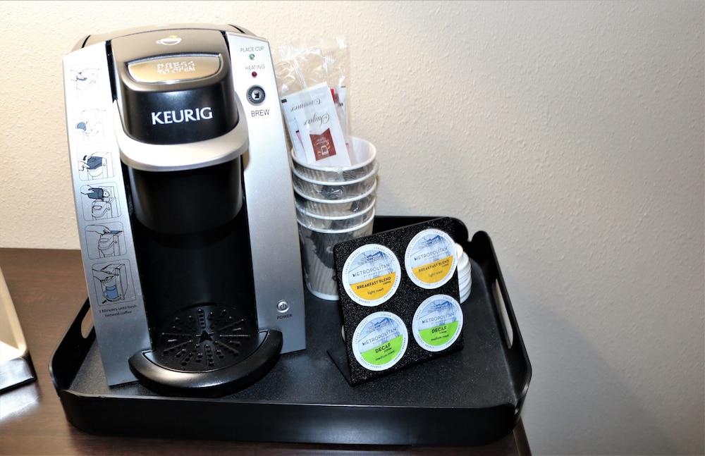 rock island inn and suites