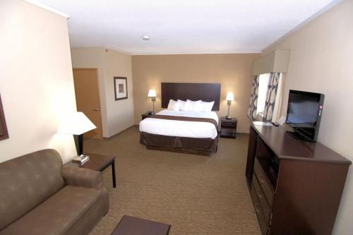 Rock Island Inn & Suites,Cass County>>Atlantic,3 star