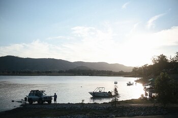 nrma lake somerset holiday park