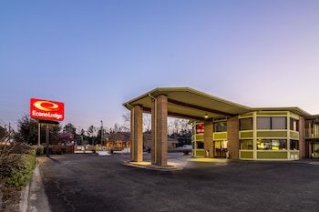 Econo Lodge Whiteville,Lumberton>>Columbus,2 star