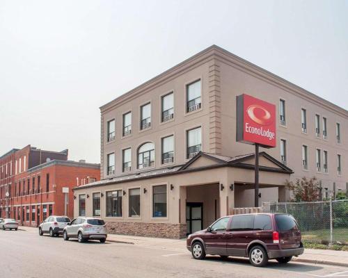 Woodstock Inn And Suites,London>>Ingersoll,2 star