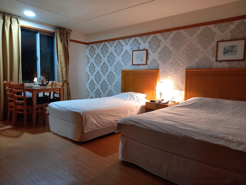 gimcheon park tourist hotel