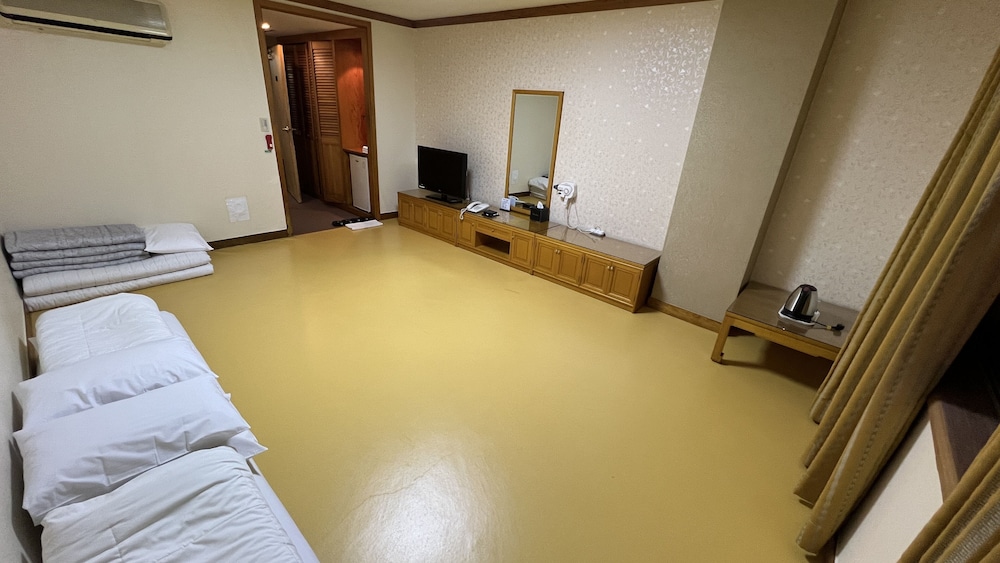 gimcheon park tourist hotel